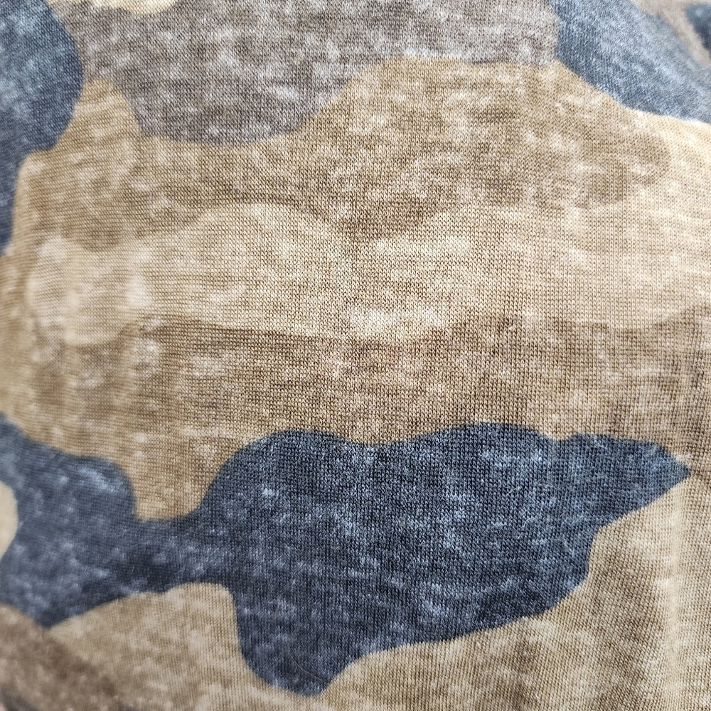 Lucky Brand Camo Long Sleeve Tee Lightweight Thin Burnout Women's Small S EUC - Picture 4 of 7